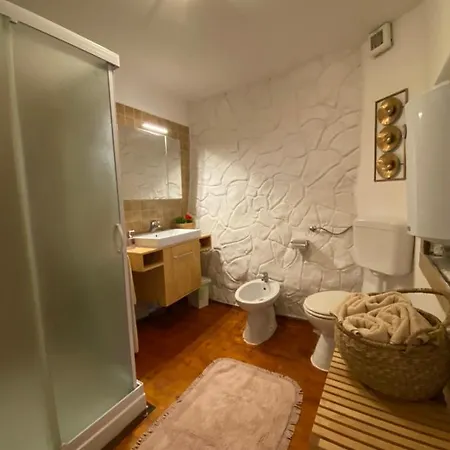 아파트 Bianco Rosa *