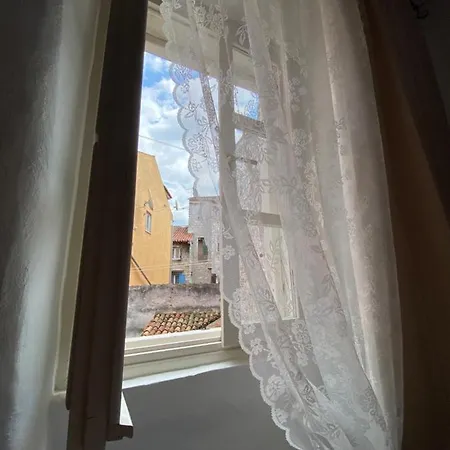 Bianco Rosa * Ровинь