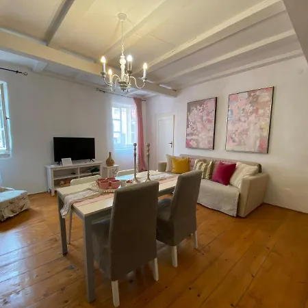 Bianco Rosa 아파트