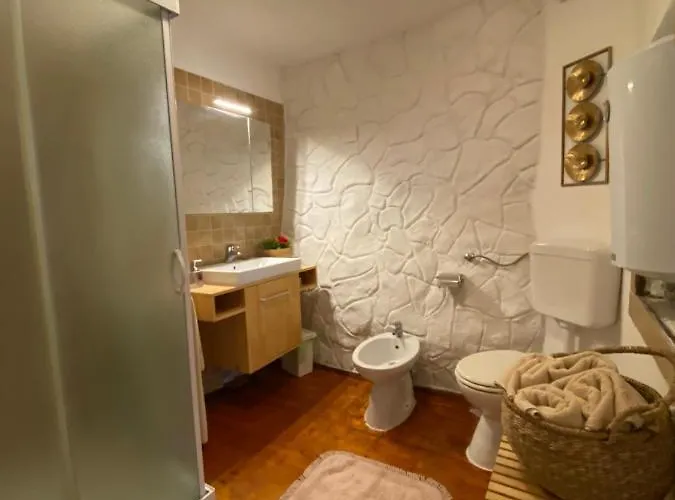 Apartamento Bianco Rosa *